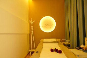 深圳光明日式指压的寂静美学：在按压中听见雪落的声音